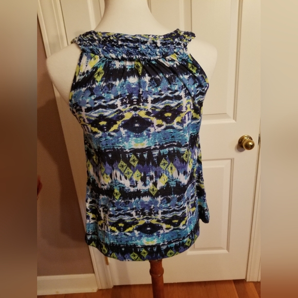 Summer top - Picture 3 of 4